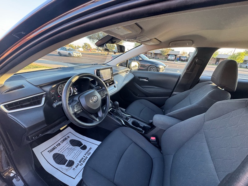 Toyota Corolla LE 2021