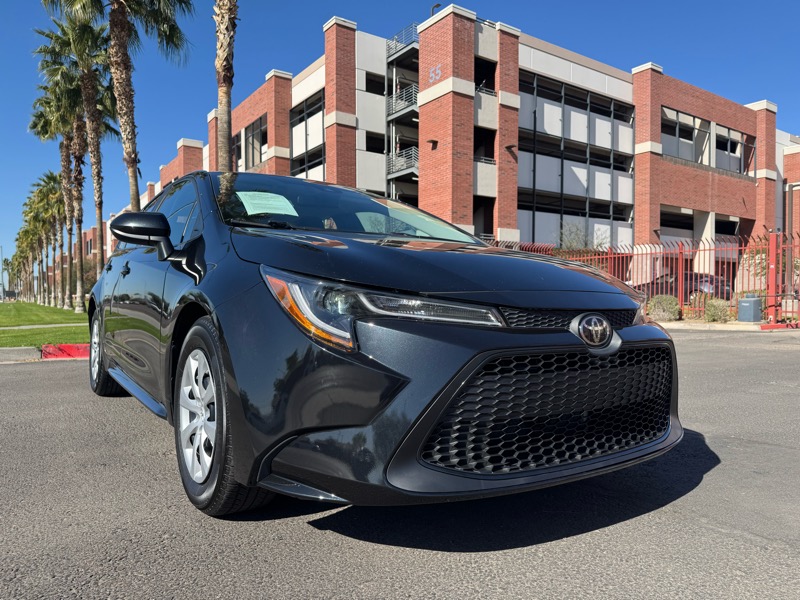 Toyota Corolla LE 2021