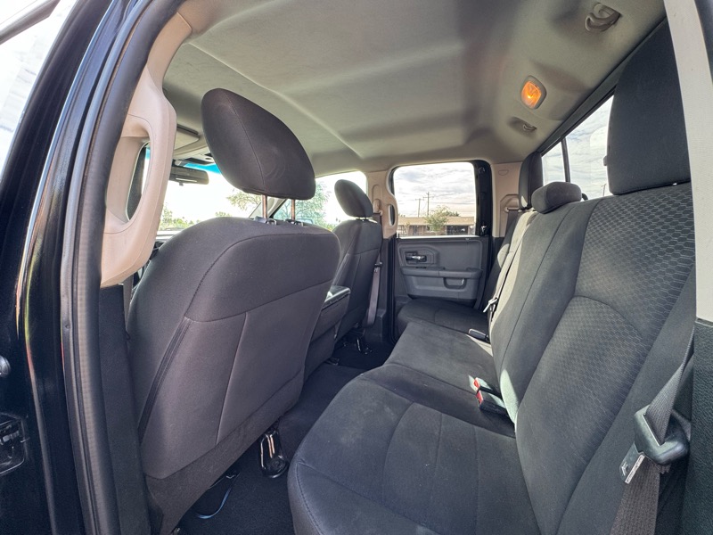 RAM 1500 Classic Warlock 4x2 Quad Cab 6'4" Box 2020