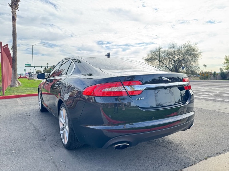 Jaguar XF-Series XF 3.0L V6 SC AWD 2013