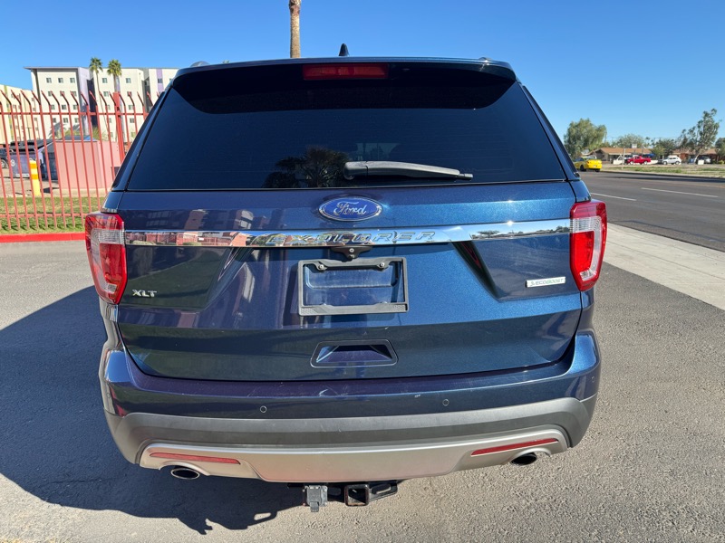 Ford Explorer XLT FWD 2017