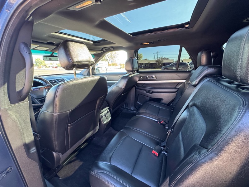 Ford Explorer XLT FWD 2017