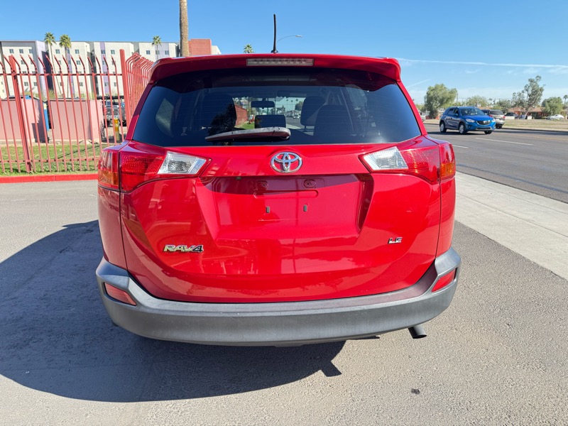 Toyota RAV4 LE FWD 2014