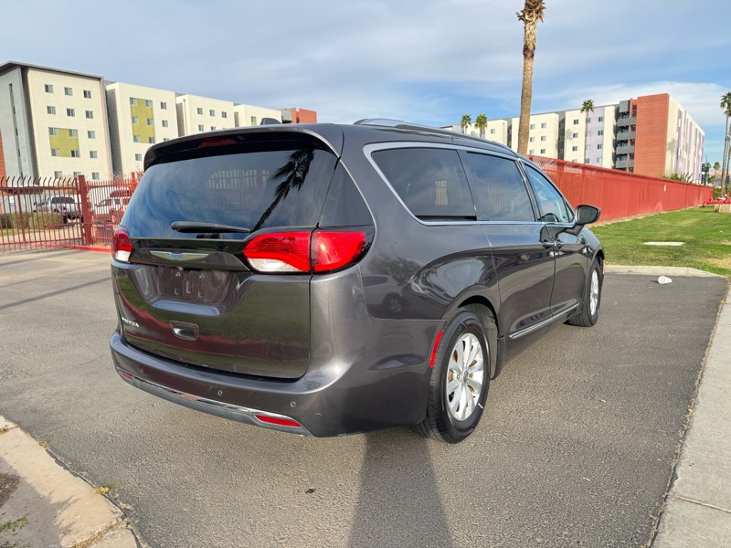 Chrysler Pacifica Touring-L 2019