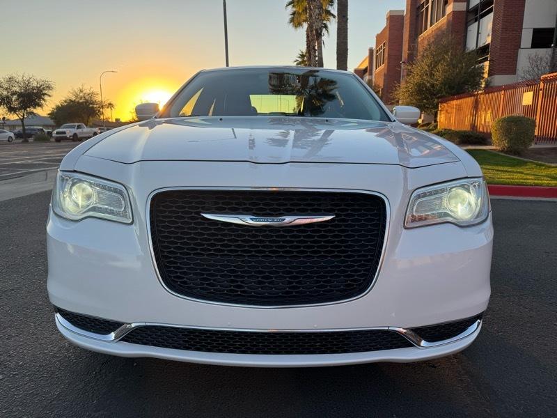 Chrysler 300 Limited RWD 2015