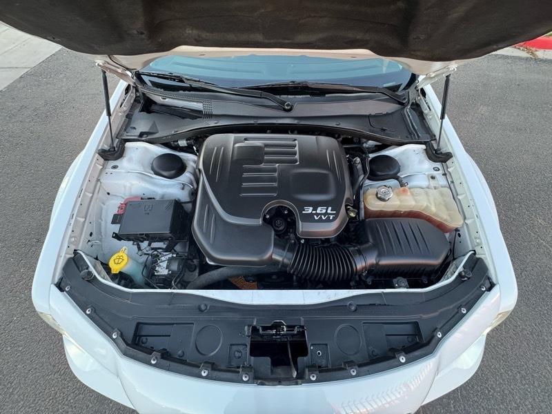 Chrysler 300 Limited RWD 2015