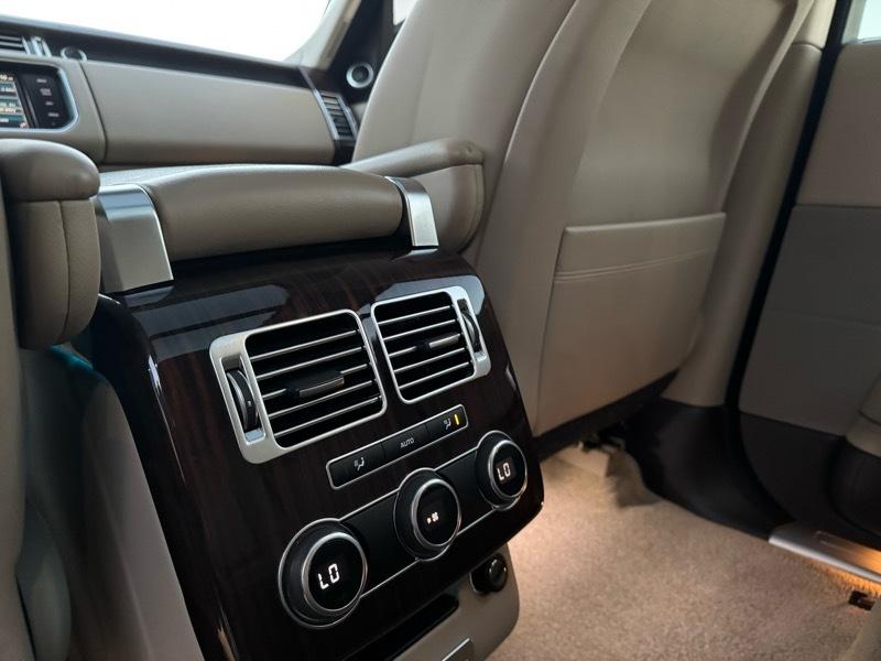 Land Rover Range Rover 3.0L V6 Supercharged 2014