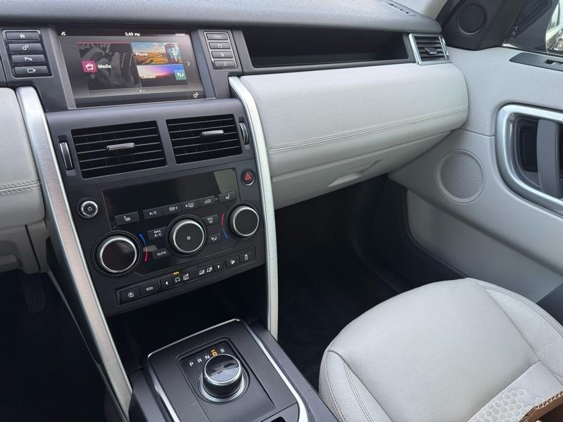 Land Rover Discovery Sport SE 2019