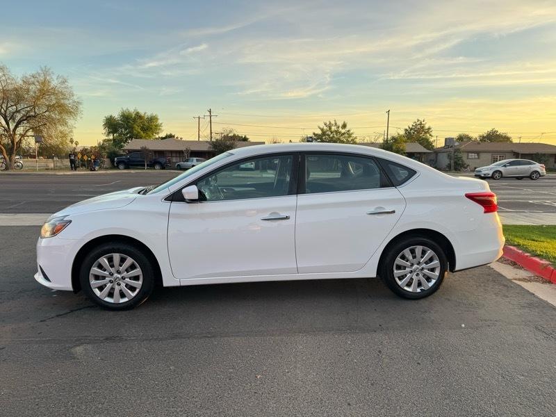 Nissan Sentra S CVT 2019