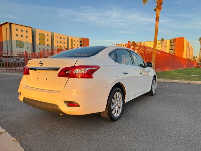 Nissan Sentra S CVT 2019