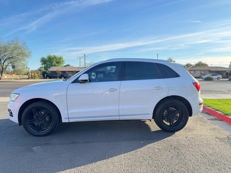 Audi Q5 2.0T Premium quattro 2017