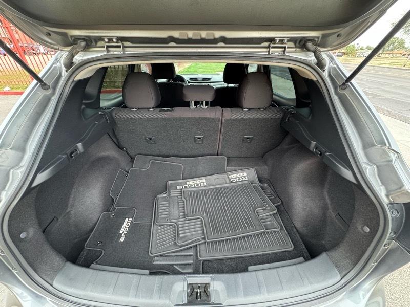 Nissan Rogue Sport S 2017