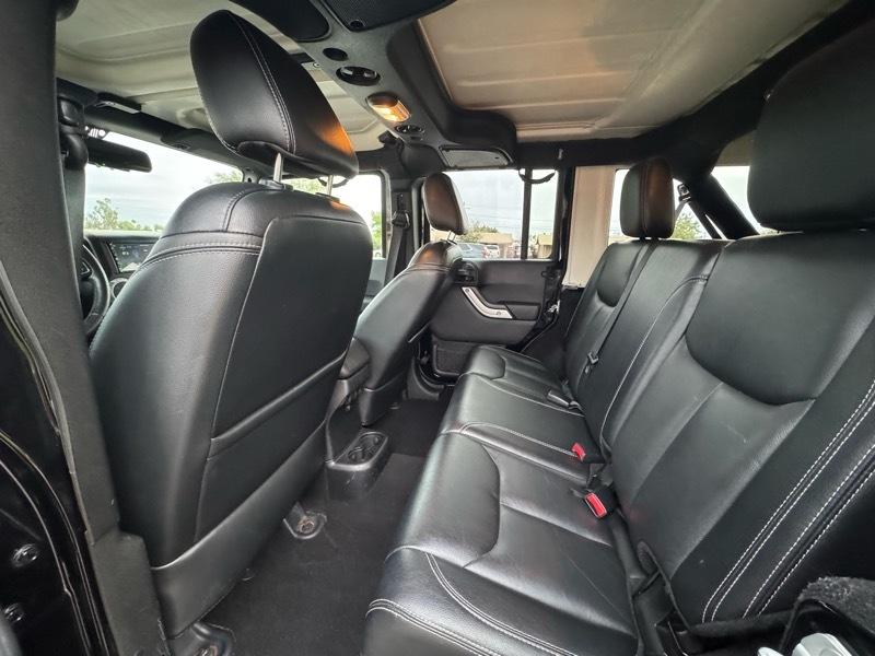 Jeep Wrangler Unlimited Sahara 4WD 2016