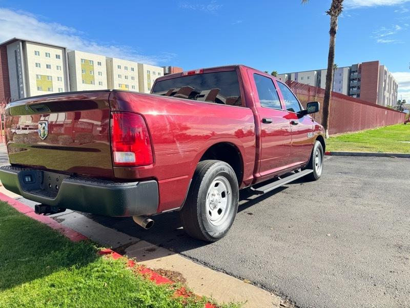 RAM 1500 Tradesman Crew Cab SWB 2WD 2016