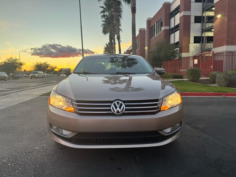 Volkswagen Passat Limited Edition 4D Sedan 2015