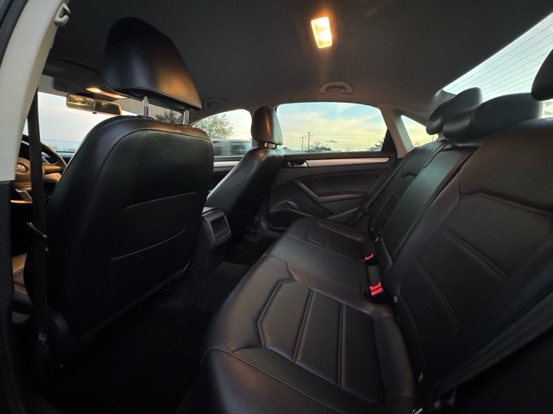 Volkswagen Passat Limited Edition 4D Sedan 2015