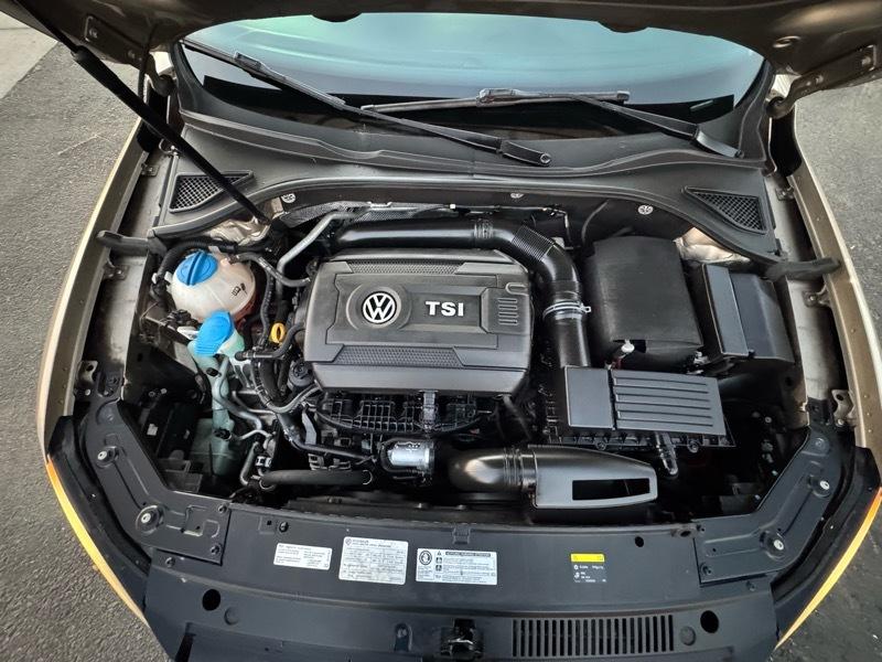 Volkswagen Passat Limited Edition 4D Sedan 2015