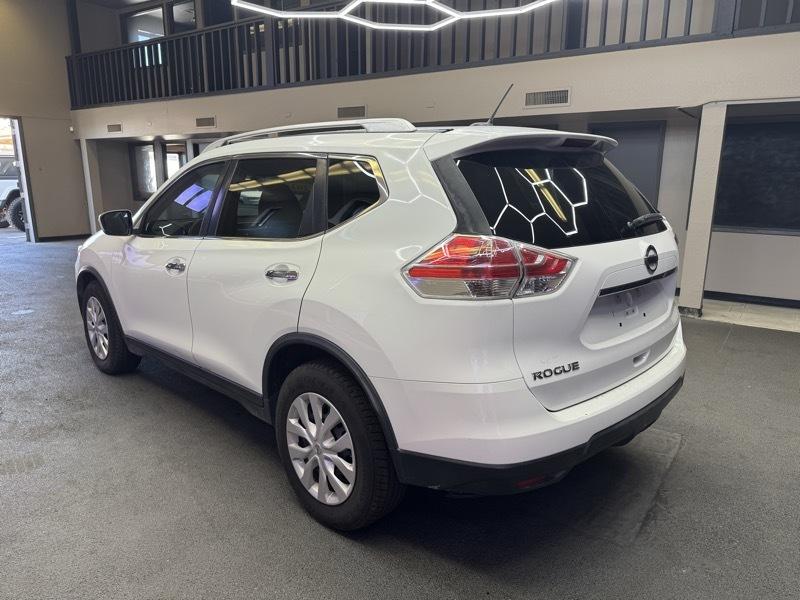 Nissan Rogue photo 5
