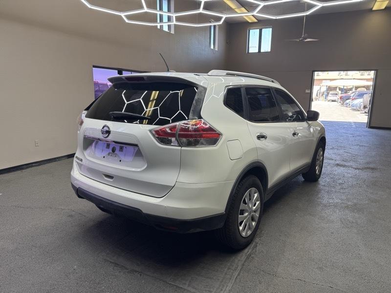 Nissan Rogue photo 7
