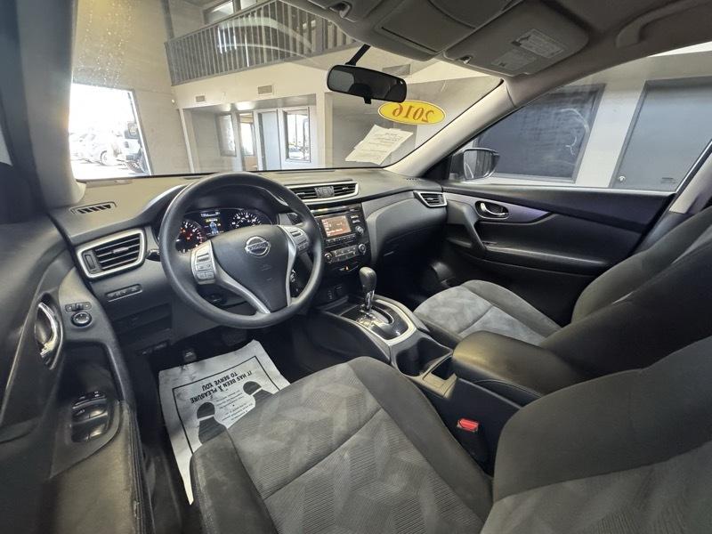 Nissan Rogue photo 13