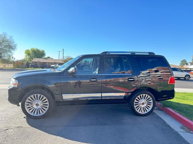 Lincoln Navigator 4WD 2013