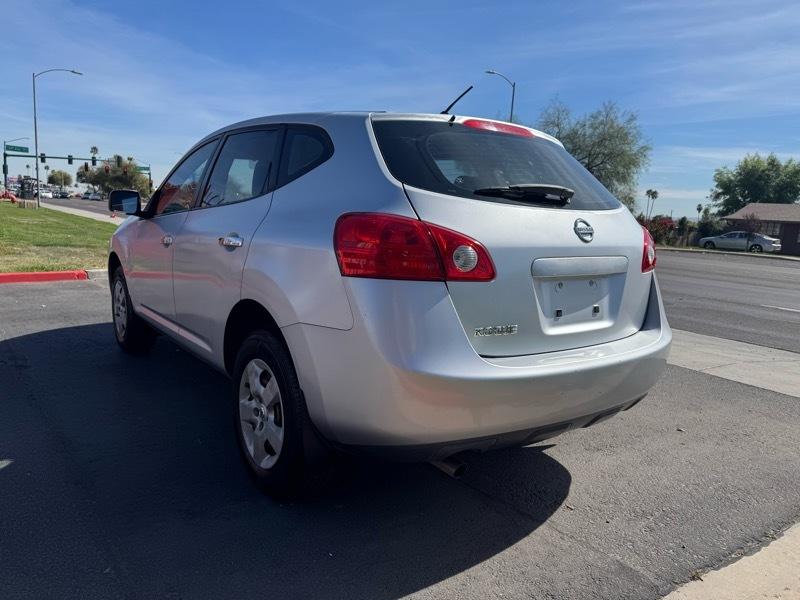 Nissan Rogue S 2WD 2010