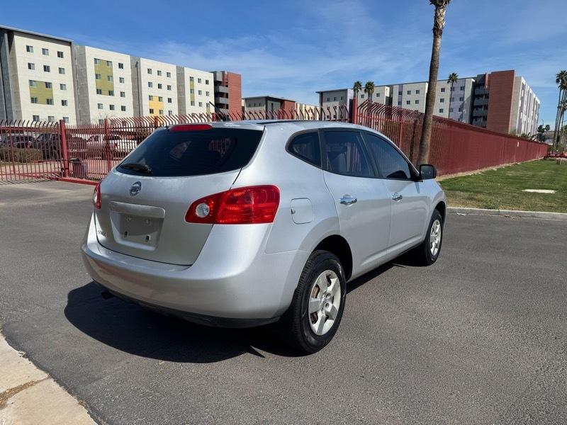 Nissan Rogue S 2WD 2010