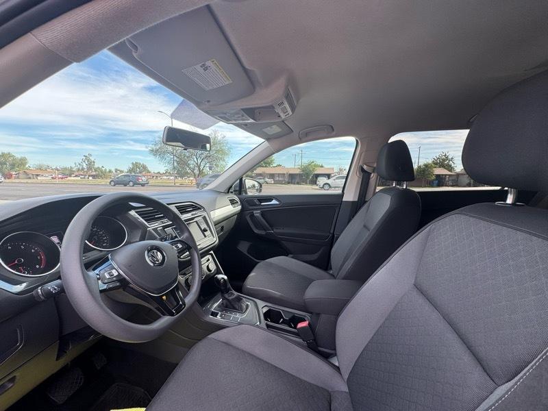 Volkswagen Tiguan S 2020