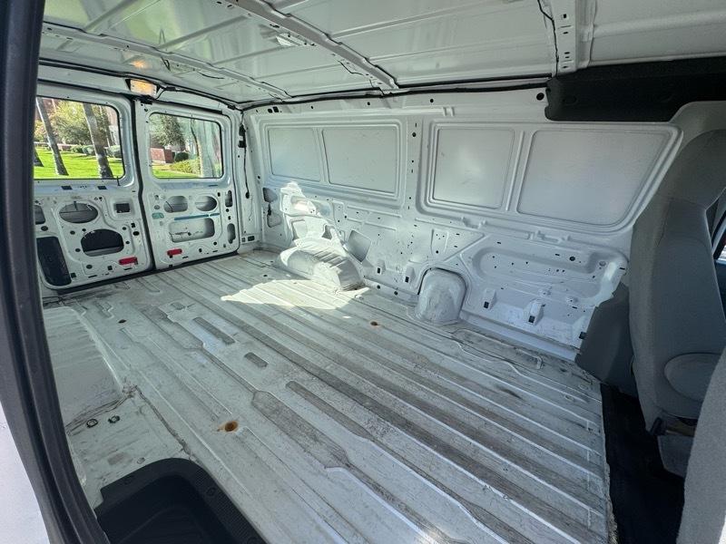 Ford Econoline E-150 2013