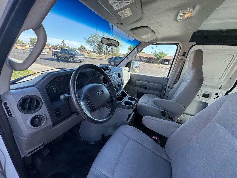 Ford Econoline E-150 2013