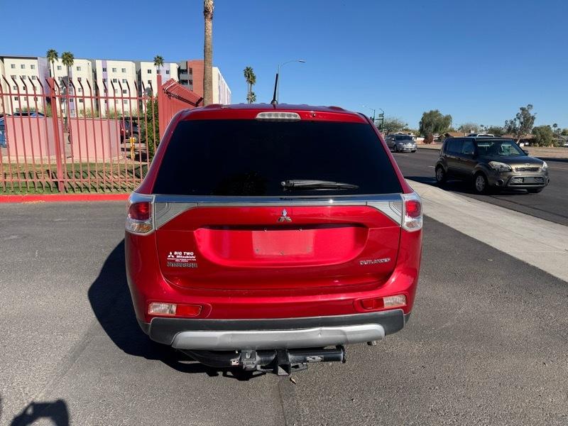 Mitsubishi Outlander SE 2WD 2015