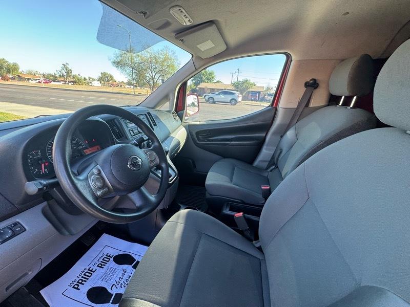 Nissan NV200 SV 2013