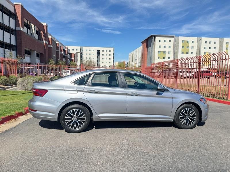 Volkswagen Jetta 1.4T S 8A 2021