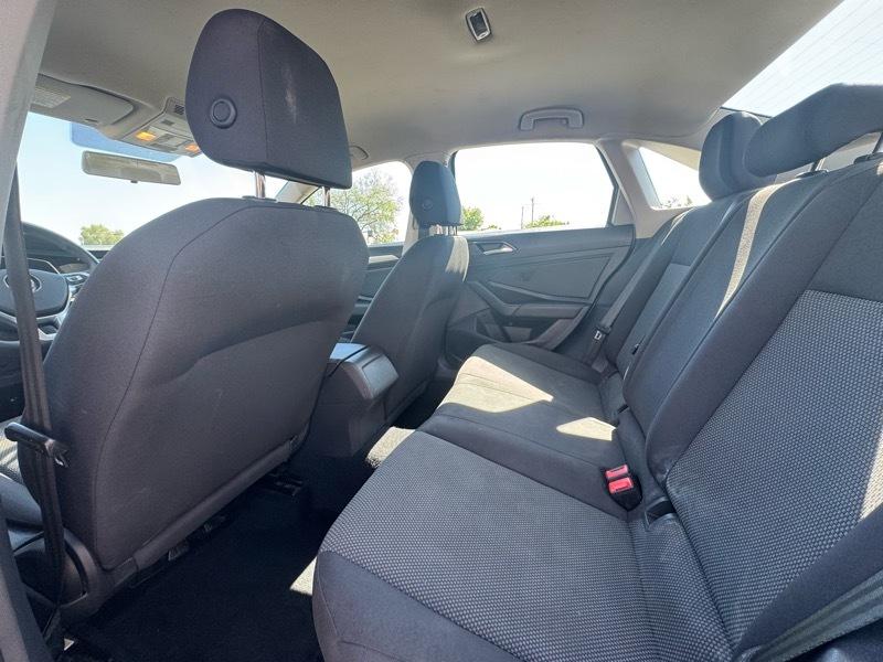 Volkswagen Jetta 1.4T S 8A 2021