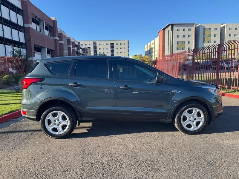 Ford Escape S FWD 2019