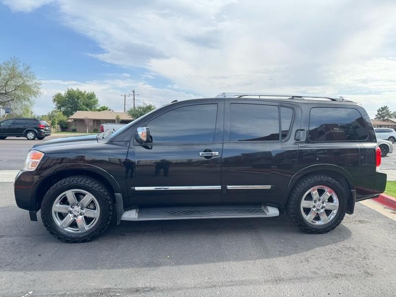 Nissan Armada Platinum 2WD 2011