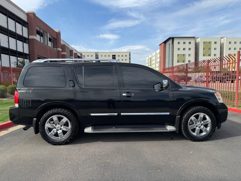 Nissan Armada Platinum 2WD 2011