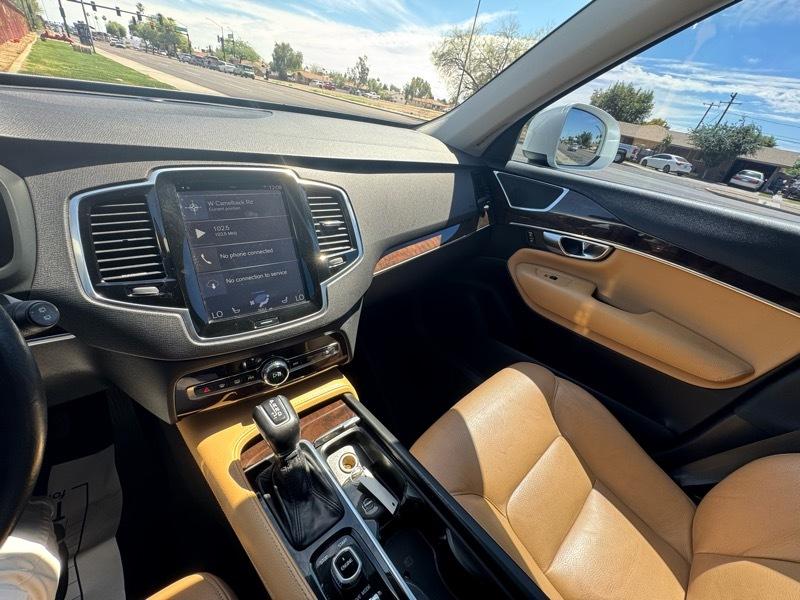 Volvo XC90 T6 Momentum AWD 2016