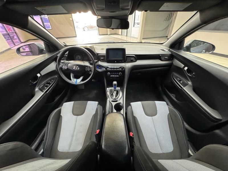 Hyundai Veloster 2.0 6A 2019