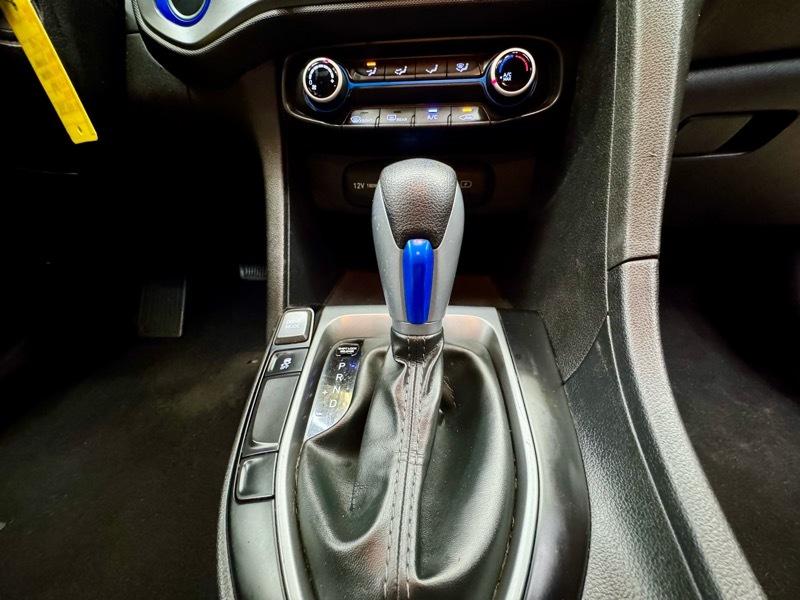 Hyundai Veloster 2.0 6A 2019