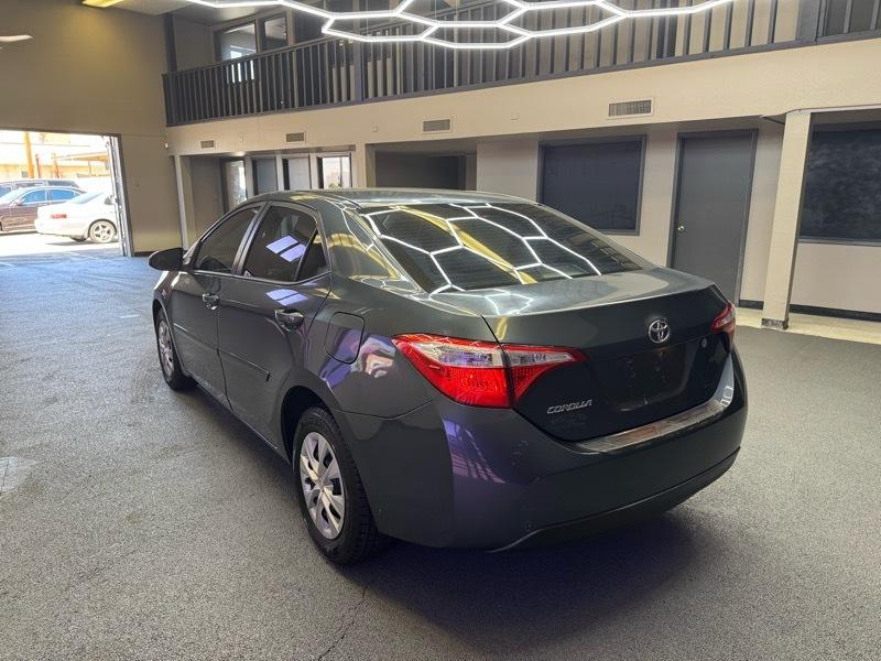 Toyota Corolla L 4D Sedan at 2015