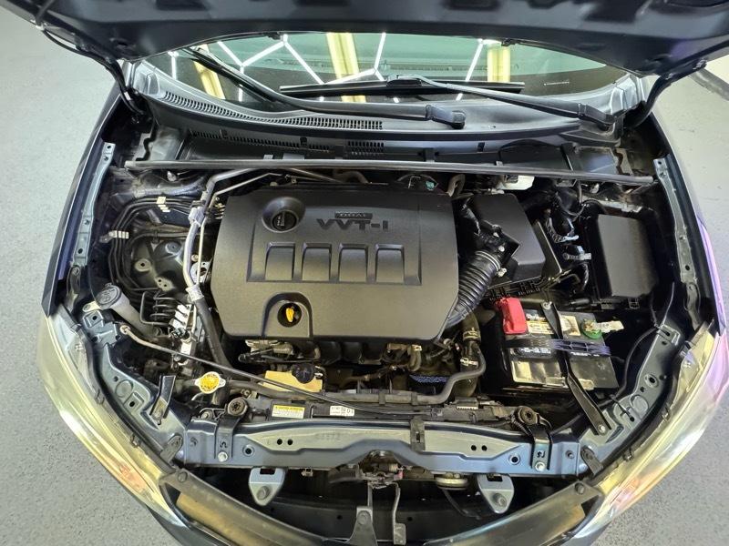 Toyota Corolla L 4D Sedan at 2015