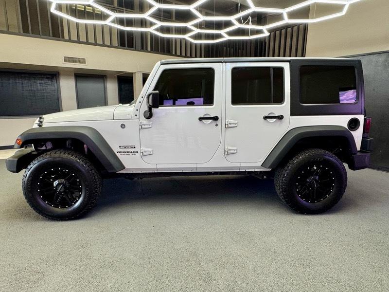Jeep Wrangler Unlimited Sport 4WD 2016