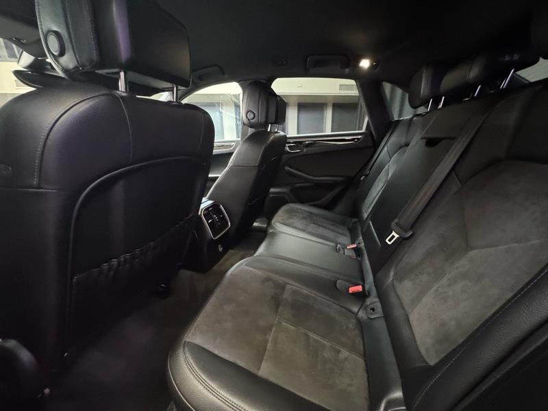 Porsche Macan GTS 2017