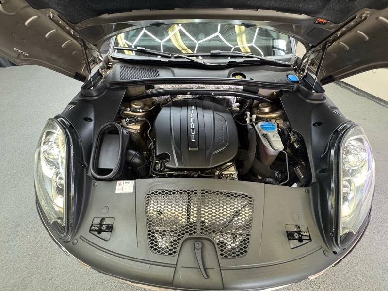 Porsche Macan GTS 2017