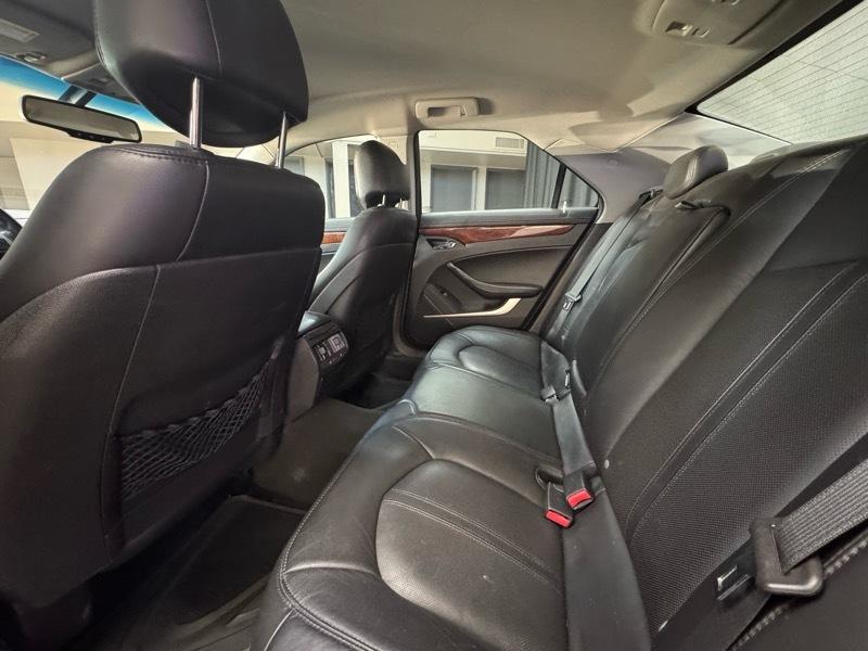 Cadillac CTS 3.0L Luxury 2011