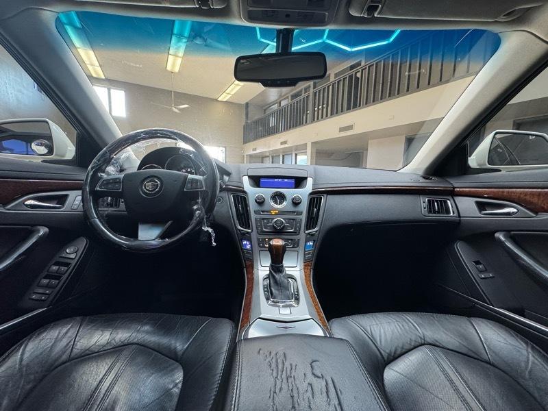 Cadillac CTS 3.0L Luxury 2011