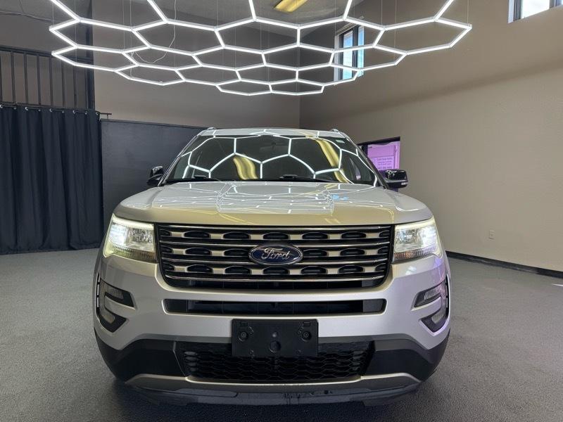 Ford Explorer XLT FWD 2017