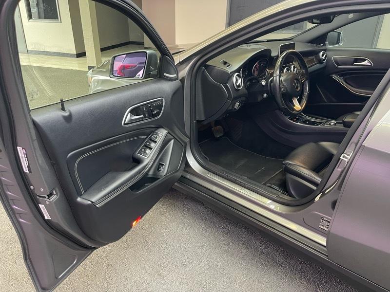 Mercedes-Benz GLA-Class GLA250 4MATIC 2016