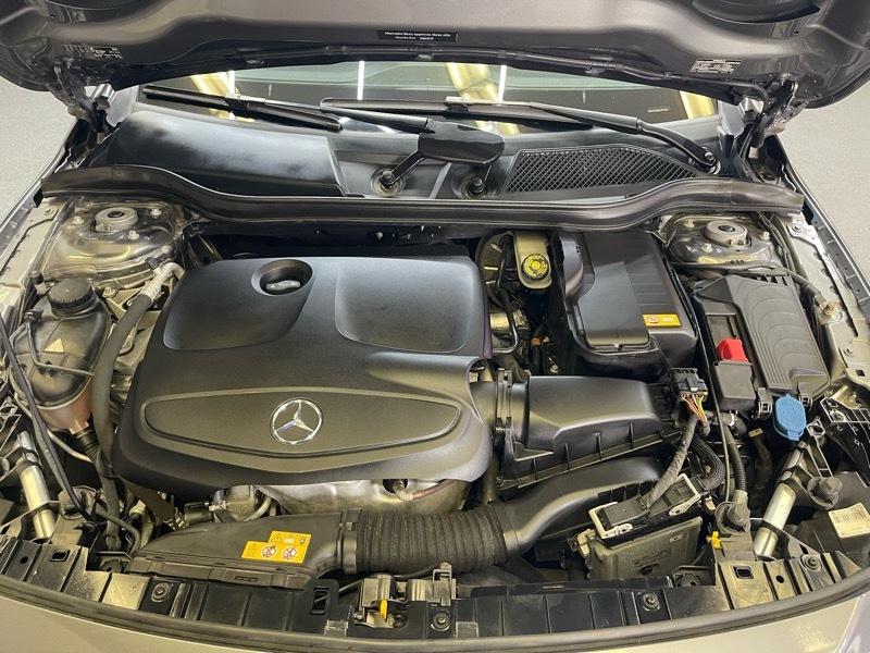 Mercedes-Benz GLA-Class GLA250 4MATIC 2016